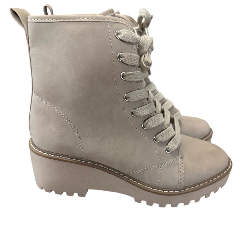 DV Dolce Vita Rachal Women’s 7.5 Stone Lace Up Ankle Boots Chunky Heel